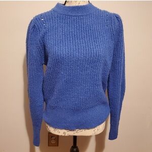 Blue puff sleeves sweater